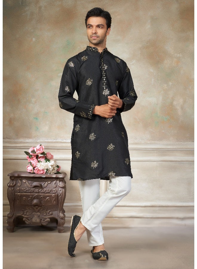 OUTLUK Black Embroidered Kurta with Cotton Pajama for Men - Image 3